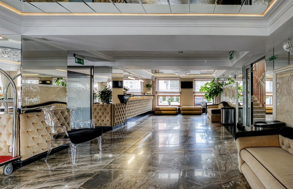 M Hotel Sosnowiec Bagian luar foto